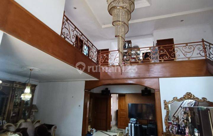 Rumah 2 Lantai di Jl. Parakan Waas, Batununggal - Bandung