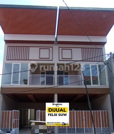 Runah Baru 2 Lantai Di Babatan Pilang 