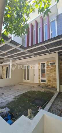 Rumah Green Semanggi Wonorejo Surabaya Timur