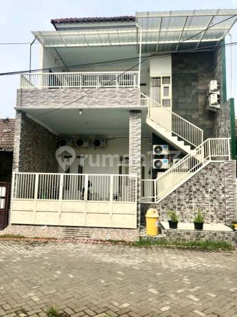 Rumah Kost 2 Lantai Strategis GKB Manyar Gresik Rumah Kost 2 Lantai Strategis GKB Manyar Gresik