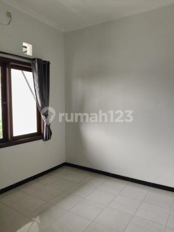 Rumah Garden Dian Regency Waru Sidoarjo Siap Huni 2 Lantai Terawat Siap Huni Dkt Bandara Juanda Rumah Garden Dian Regency Waru Sidoarjo Siap Huni 2 Lantai Terawat Siap Huni Dkt Bandara Juanda