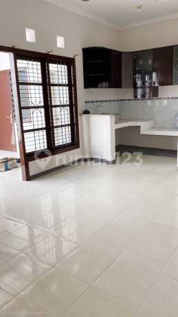 10 MENIT KE BANDARA JUANDA Rumah Garden Dian Regency Waru Sidoarjo 7x16 Minimalis 2 Lantai Row Jalan 15 Meter Harga BU 10 MENIT KE BANDARA JUANDA Rumah Garden Dian Regency Waru Sidoarjo 7x16 Minimalis 2 Lantai Row Jalan 15 Meter Harga BU