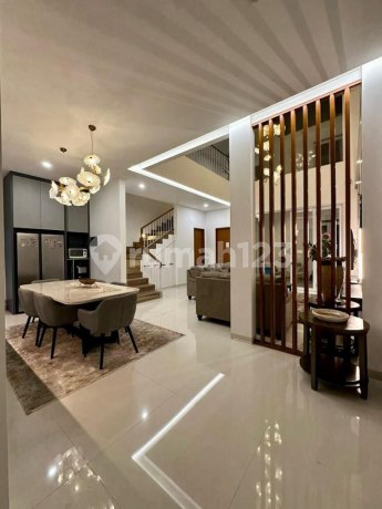 Rumah Bagus Full Furnished di Cisitu Dago Dekat Itb Bandung Utara Rumah Bagus Full Furnished di Cisitu Dago Dekat Itb Bandung Utara