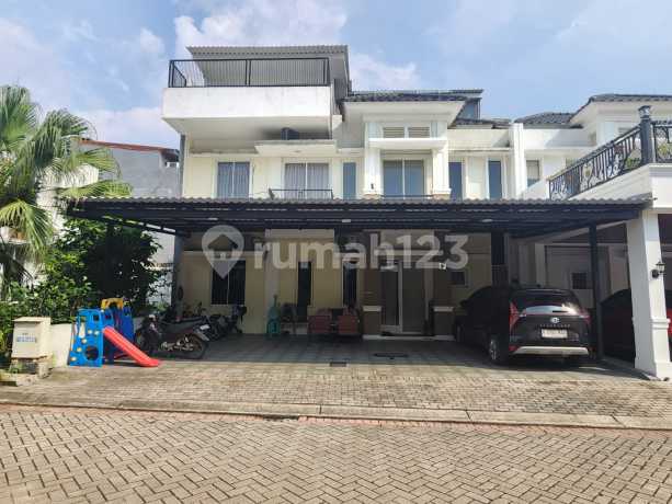 Rumah 2 Lantai Luas Tanah 198 di Residence One Cluster Blue Sapphire, Serpong Utara, Tangerang