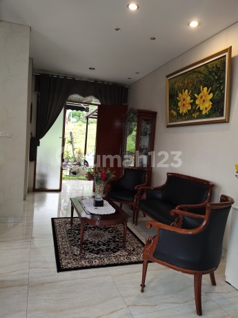 For Sale: House with Excellent Lighting Circulation, Suitable for RB&B For Sale: House with Excellent Lighting Circulation, Suitable for RB&B