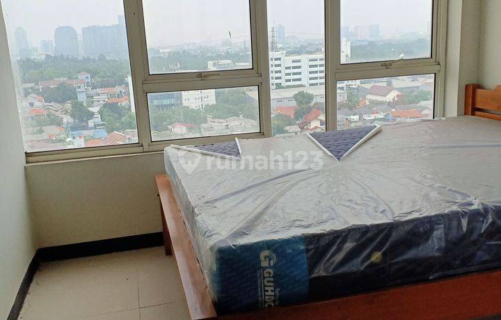 JUAL CEPAT APARTEMEN BRAND NEW NIFARO PARK DI PASAR MINGGU SISI JALAN RAYA. HARUS SEGERA DIJUAL