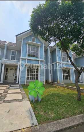 Dijual Rumah Posisi Hoek di Suvarna Padi