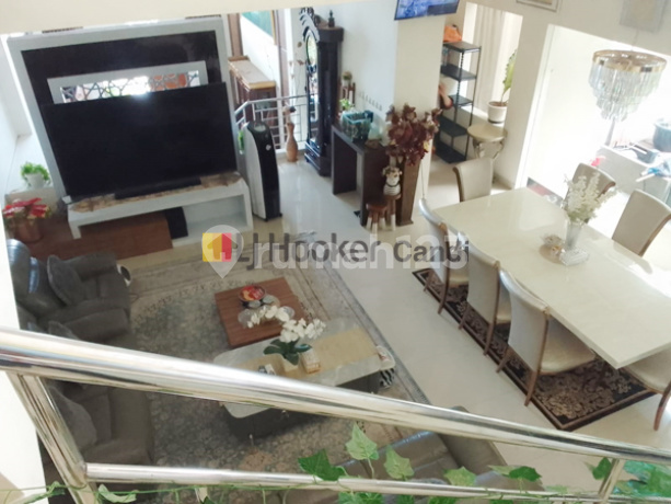 House at Permata Semeru Telaga Bodas Semarang