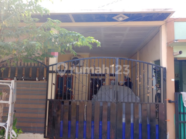 Rumah Harapan Elok Depan Rumah Tanah Kosong Sejuk 