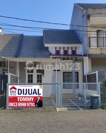 Dijual Rumah Cantik Minimalis Siap Huni Perumahan Kemang Regency Depan Jalan Utama Posisi Strategis Hanya 0 Menit Dari Jalan Tol Dekat Summarecon