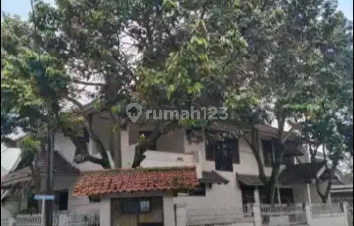 Rumah Bagus Posisi Hook Di Komplek Sumber Sari