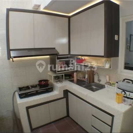 1-Story House Fully Renovated Ready to Live In Semanggi Tourism