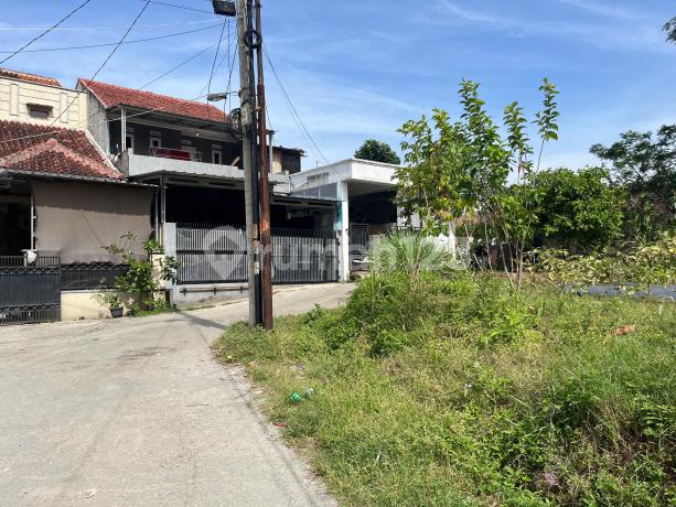 Land 126 m2 SHM in Jatinangor Near Unpad IKOPIN IPDN ITB Campus. Land 126 m2 SHM in Jatinangor Near Unpad IKOPIN IPDN ITB Campus.