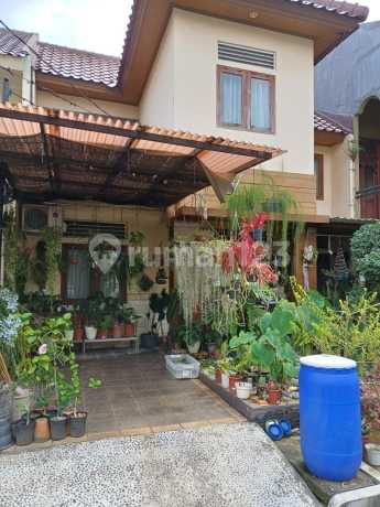 Jual Cepat Rumah Semi Furnish 2 Lantai di Oma Regency Jatiwarna