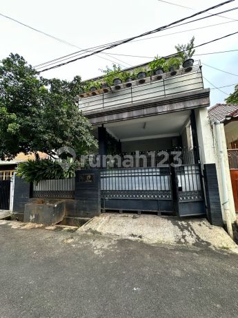 Dijual Rumah Lokasi Strategis Jatipadang Jakarta Selatan bisa Nego Dijual Rumah Lokasi Strategis Jatipadang Jakarta Selatan bisa Nego