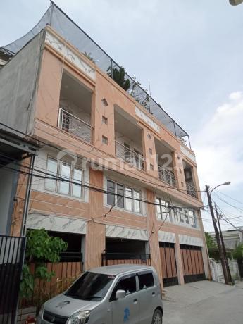 Dijual Rumah Gandeng Cocok Untuk Kantor Perumahan Griya Dadap 