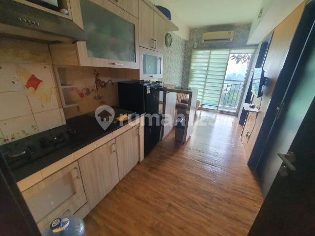 Dijual Apartement 2 Kamar Tidur Furnish di Serpong Tangsel