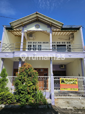 [jual] Rumah 2 Lt Gresik Kota, Lokasi Strategis, Baru Renovasi