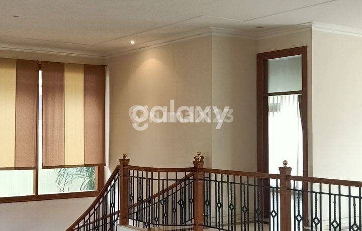 Rumah Raya Satelit Indah Dekat Hokky Darmo dan ke HR. Muhammad