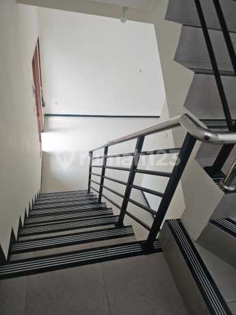 Dijual Rumah Semi Furnished Wisma Bungurasih