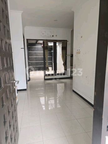 Dijual Murah Rumah Royal Ketintang Regency Dijual Murah Rumah Royal Ketintang Regency