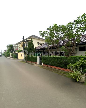 DIJUAL RUMAH TEBET BEST LOCATION DIJUAL RUMAH TEBET BEST LOCATION