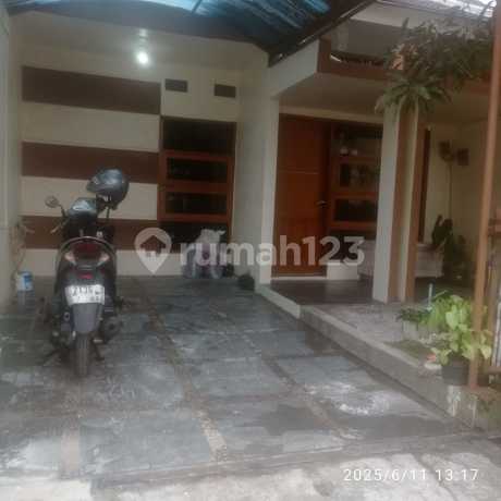 Dijual Rumah Siap Huni Dekat dengan Berbagai Fasilitas di Cisaranten - Arcamanik Dijual Rumah Siap Huni Dekat dengan Berbagai Fasilitas di Cisaranten - Arcamanik