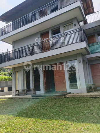 Villa 3lantai Ada View Di Villa Istana Bunga, Lembang Bandung Villa 3lantai Ada View Di Villa Istana Bunga, Lembang Bandung