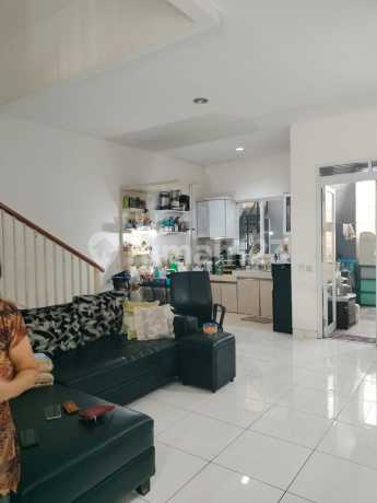 Nice House Ready to Live Strategically Located in Taman Holandia Lippo Karawaci
