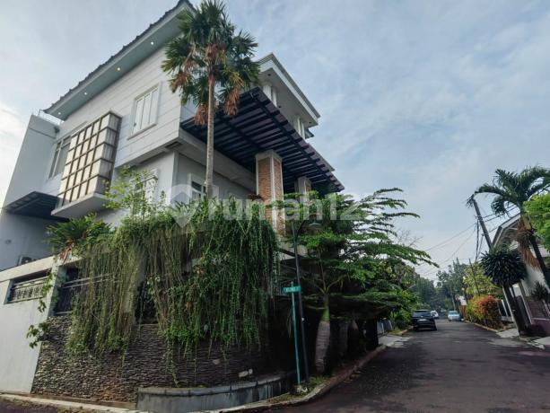 Dijual rumah di Bumi Pusaka Cinere 