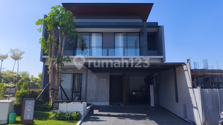 Rumah Harga 5 M-an Dengan Attic (opsional) Di Citraland Surabaya Rumah Harga 5 M-an Dengan Attic (opsional) Di Citraland Surabaya