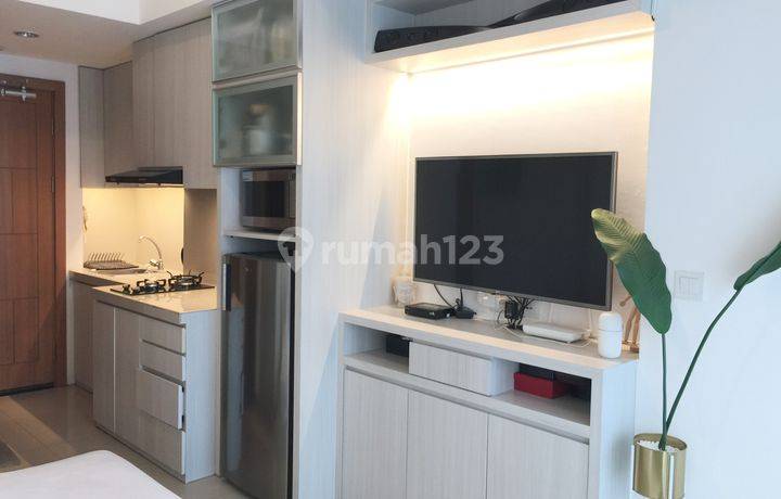Apartemen The Nest di Puri Siap Huni, Fully Furnished