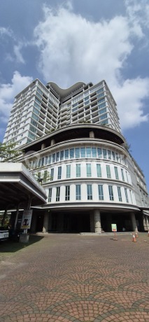 Harga Jauh Lebih Murah dan bisa Nego, Apartement Green Kosambi, Bandung. Type Studio dengan View Swimming Pool Harga Jauh Lebih Murah dan bisa Nego, Apartement Green Kosambi, Bandung. Type Studio dengan View Swimming Pool