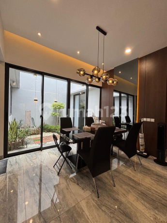 Jual Cepat Rumah Sudah Renov BSD City Cuma 5 Miliar Jual Cepat Rumah Sudah Renov BSD City Cuma 5 Miliar