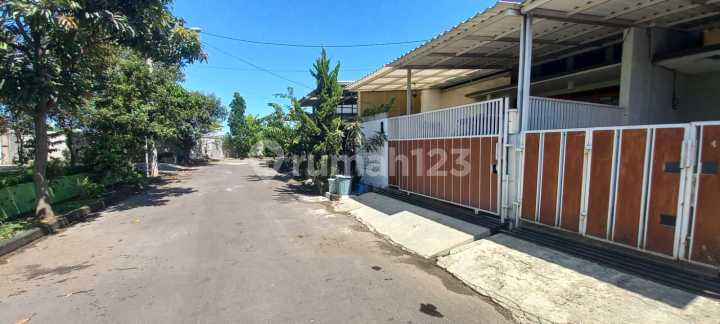 Dijual Cepat Rumah Siap Huni di Bumi Adipura Gede Bage Bandung Dijual Cepat Rumah Siap Huni di Bumi Adipura Gede Bage Bandung