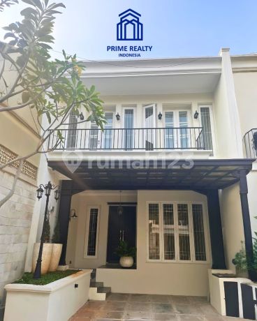 Dijual Rumah Mewah di Villa Cibening Indah, Bekasi Lokasi Strategis dan Nyaman! Dijual Rumah Mewah di Villa Cibening Indah, Bekasi Lokasi Strategis dan Nyaman!