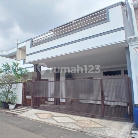 Jual Cepat, Rumah Rapih Bagus Siap Huni Di Griya Inti Sentosa 