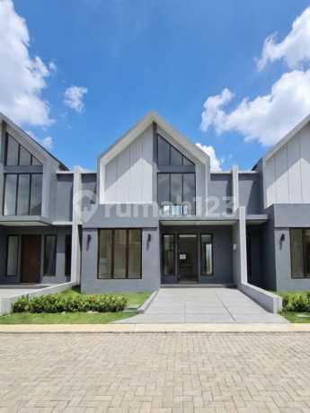 Paramount Petals House, 8X15, 3 Bedrooms, Quick Sale..! Paramount Petals House, 8X15, 3 Bedrooms, Quick Sale..!