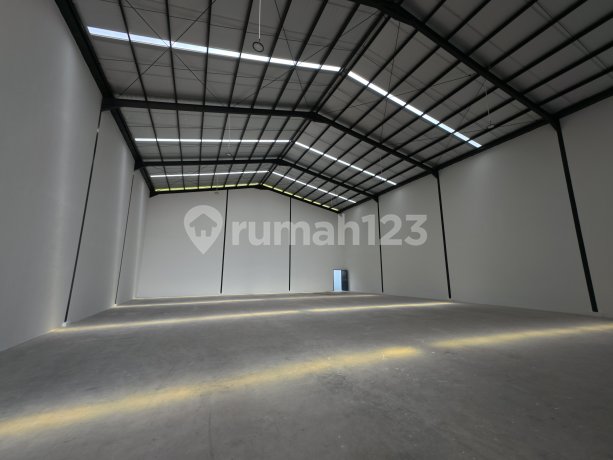Gudang Industri Blessindo, 18X48, Dekat Akses Tol, Akses Kontainer