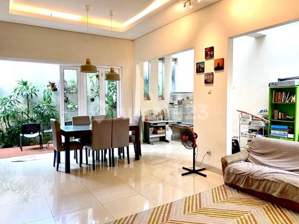 Rumah Dijual Kebayoran Heights Bintaro Jaya | 2.5 Lantai, Open Plan With Natural Light Rumah Dijual Kebayoran Heights Bintaro Jaya | 2.5 Lantai, Open Plan With Natural Light