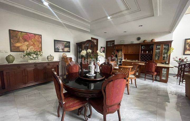 Dijual Cepat Rumah Gaya Klasik Siap Huni Daerah Ragunan Jakarta Selatan 