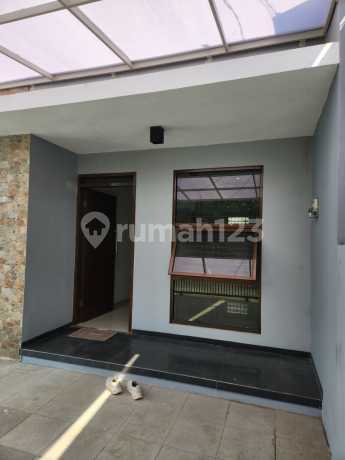 House, Ready to Occupy, Location TKI 2 Bandung. House, Ready to Occupy, Location TKI 2 Bandung.