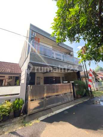 Rumah SHM Full Furnished di Rangkapan Jaya Baru, Pancoran Mas, Depok