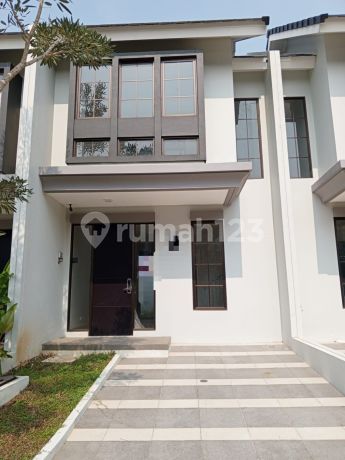Dijual Rumah 2lt Di Citraland Cibubur Dijual Rumah 2lt Di Citraland Cibubur