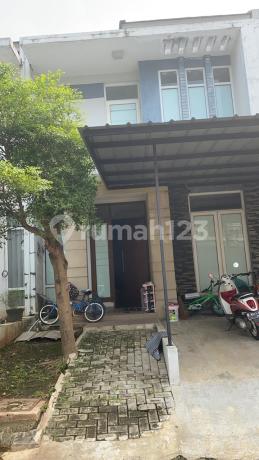 Rumah Strategis 2 Lantai Siap Huni di Lakewood Residence, Ciputat Timur - Tangerang Selatan Rumah Strategis 2 Lantai Siap Huni di Lakewood Residence, Ciputat Timur - Tangerang Selatan