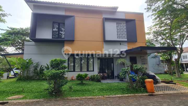 House in a Super Green, Cool, Safe Foglio Area