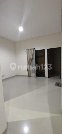 Dijual Cepat!! Rumah Cantik Desain Modern Siap Huni Dengan Hunian Nyaman
