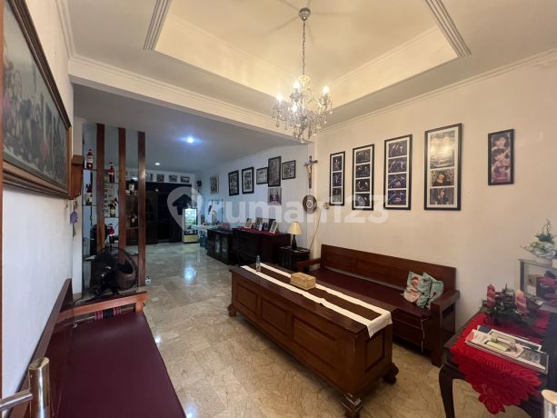 Jual Rumah Strategis Perumahan Larangan Indah Kota Tangerang