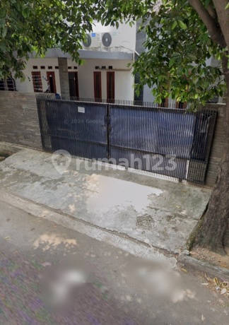 Rumah Strategis Posisi Hook Komplek Larangan Indah Kota Tangerang