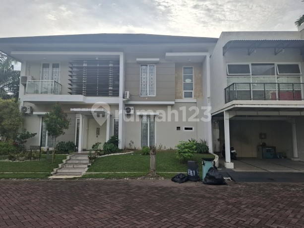 Rumah Mewah Dengan Kolam Renang Di Perumahan Premium Green Hills Residence Ngaglik Sleman